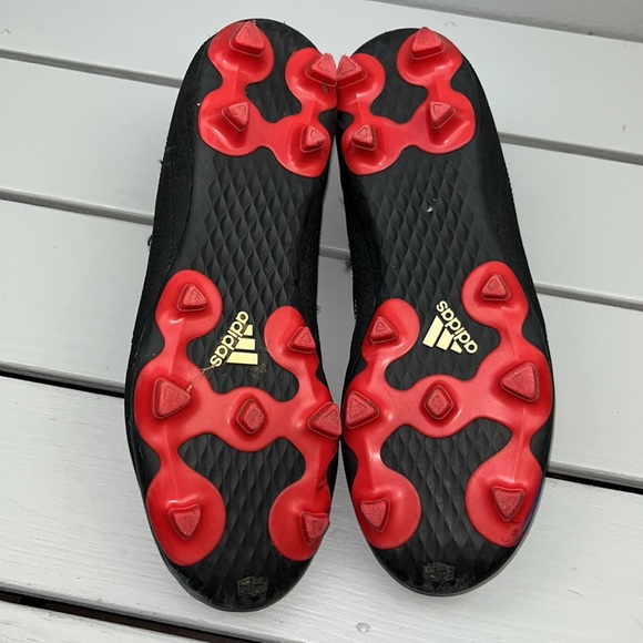 Adidas Kids Black and Red White Stripe Soccer Cleats Size 4.5 CLI 037001 - Picture 4 of 6